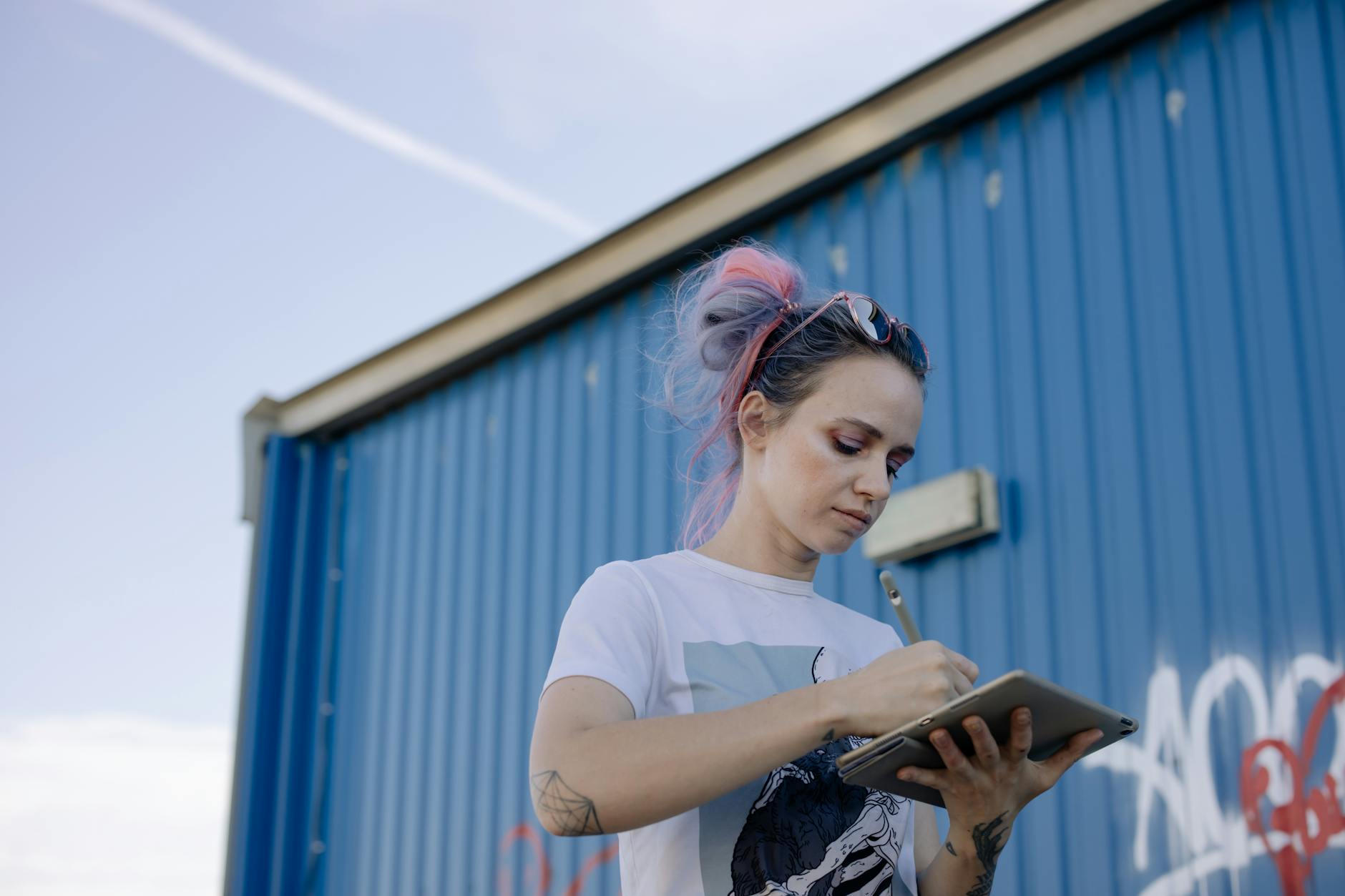digital platforms for creative people