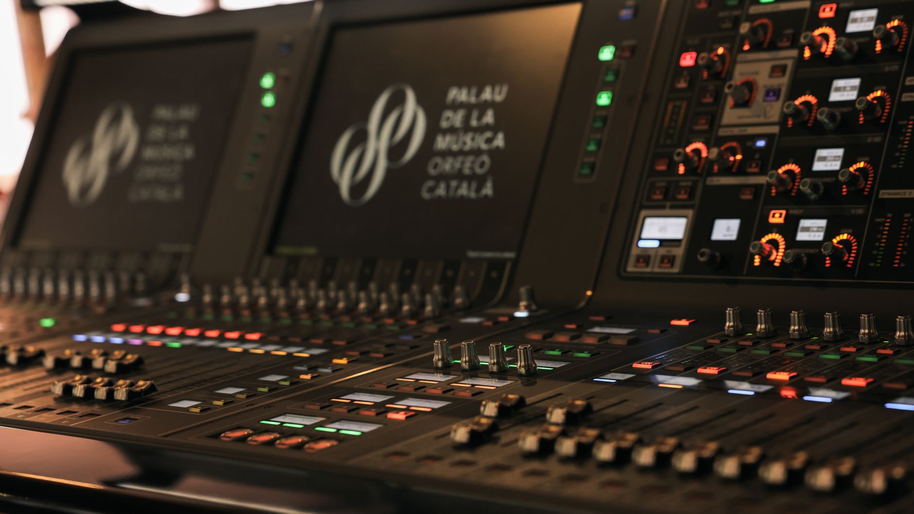 Impact of Digital Culture on Modern Music Trends