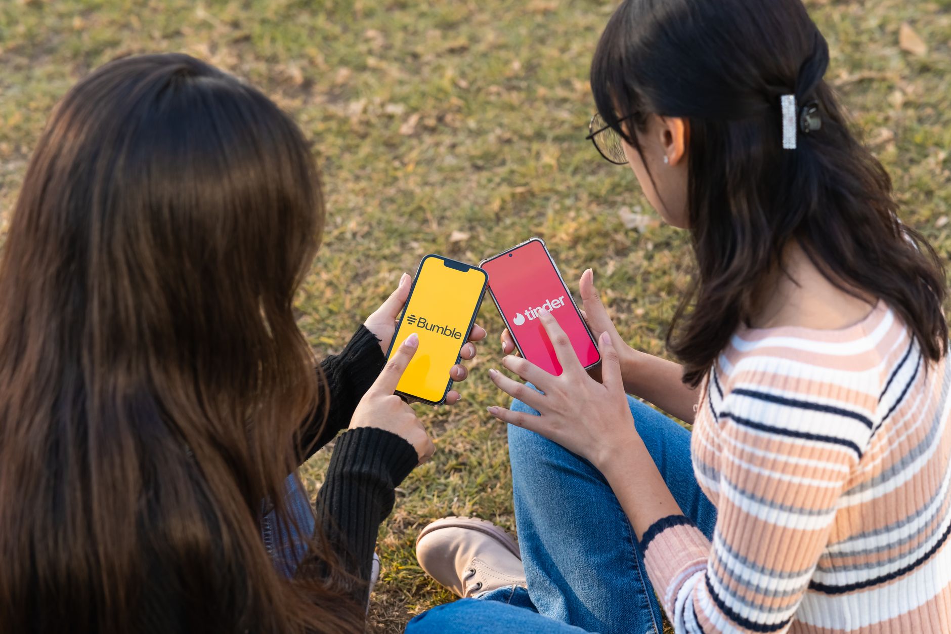 7 Key Insights on Social Interaction in Digital Communities